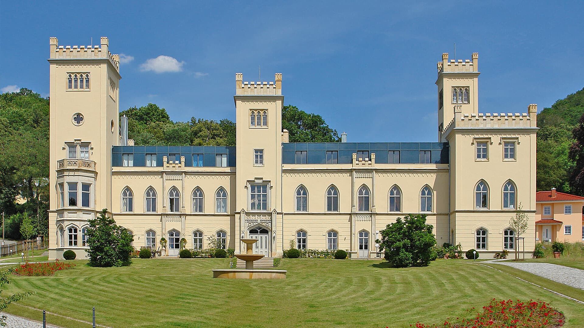 Keppschloss in Dresden-Hosterwitz nach der Sanierung