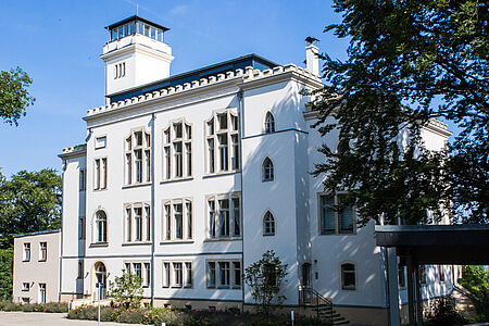 Schlossvilla am Osterberg in Dresden nach der Fassadensanierung