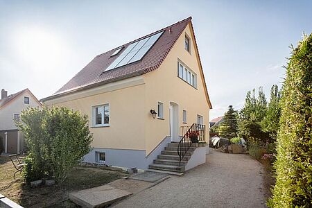 Helloranges Einfamilienhaus