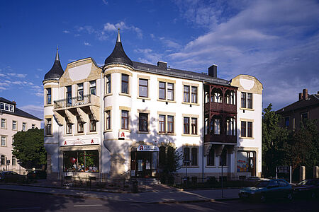 Saniertes Ärztehaus an der Altenberger Straße in Dresden
