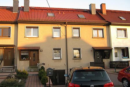 Reihenhaus vor der Fassadensanierung