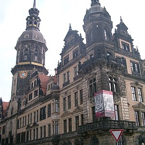 Dresdner Schloss nach der Sanierung durch die FIRA